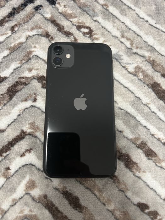 Vand iphone 11 - 64 GB