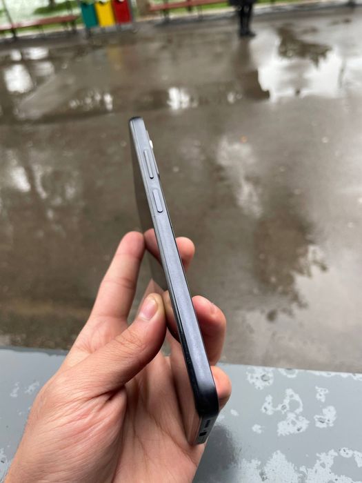 Redmi note 12 pro srochni sotiladi aybi yuq !