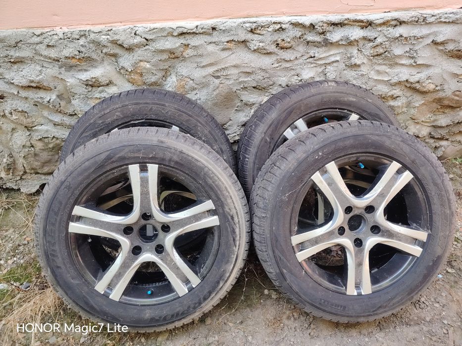 Vand cauciucuri Touareg