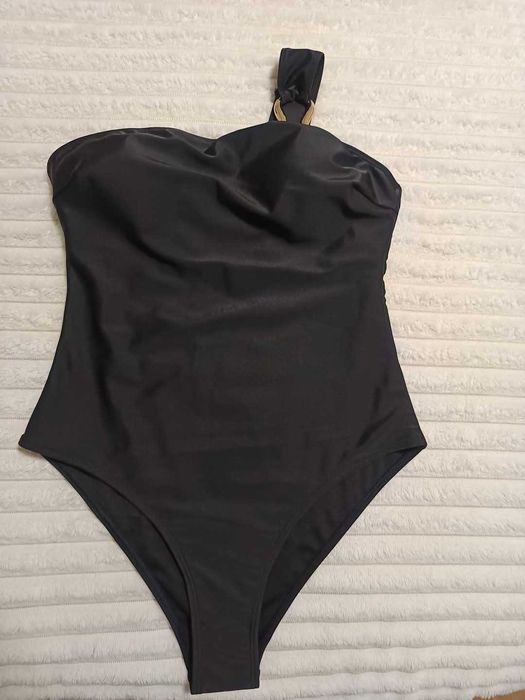 Нов бански, размер М