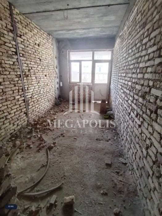 Buxoro sharq 2 da 3 xonali karopka kvartira arzon narxda sotiladi.№585