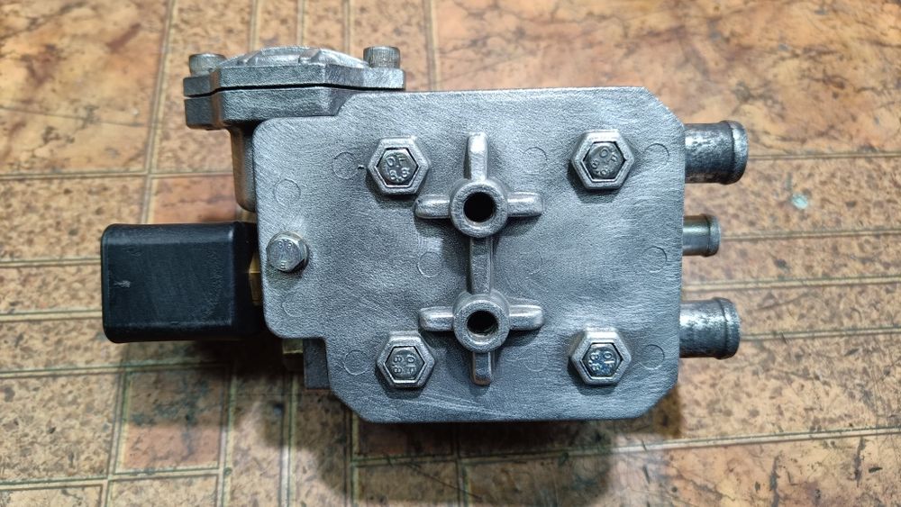 Части за АГУ - газов инжекцион (рециклирани)!