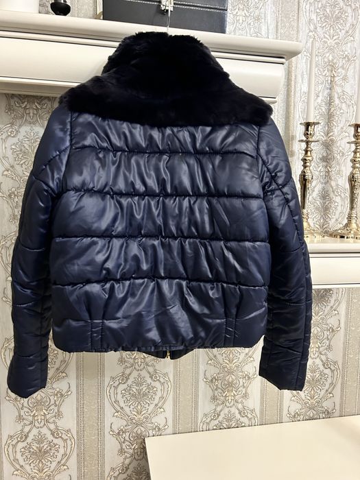 Geaca Lebeni cu blana naturala.