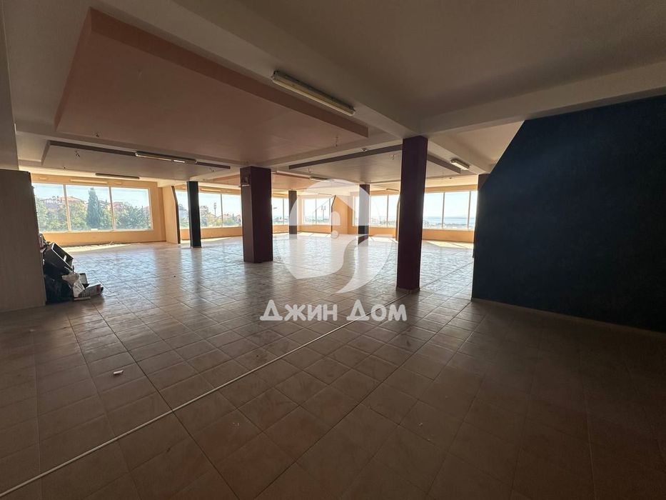 Продава се Магазин в Свети Влас - 421 кв.м за 418 €/кв.м - Снимка #2