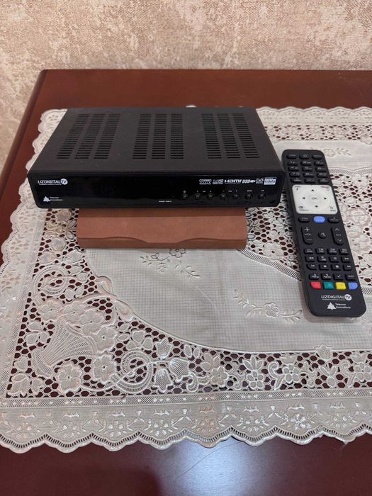 Продаётся тюнер  UZDigital DVB-T2