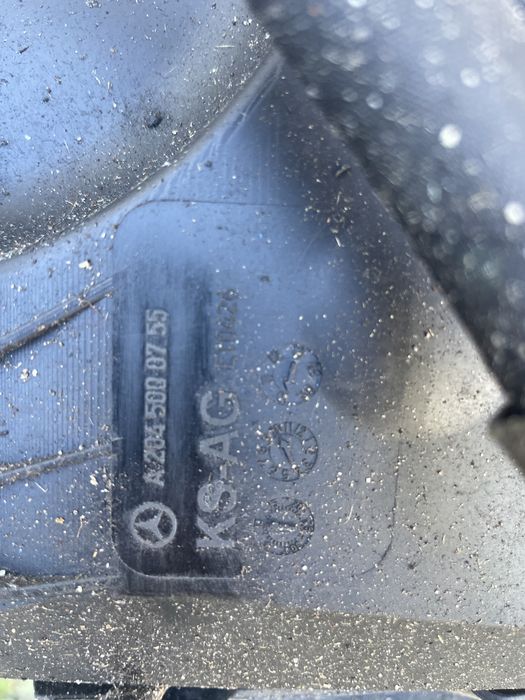 W204 Охладителна перка Мерцедес C220 cdi Фейстлифт