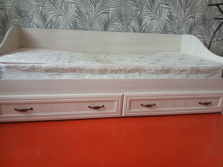 Подростковая кровать