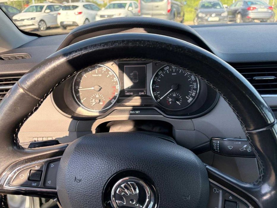 SKODA Octavia 2014 — imagine 5