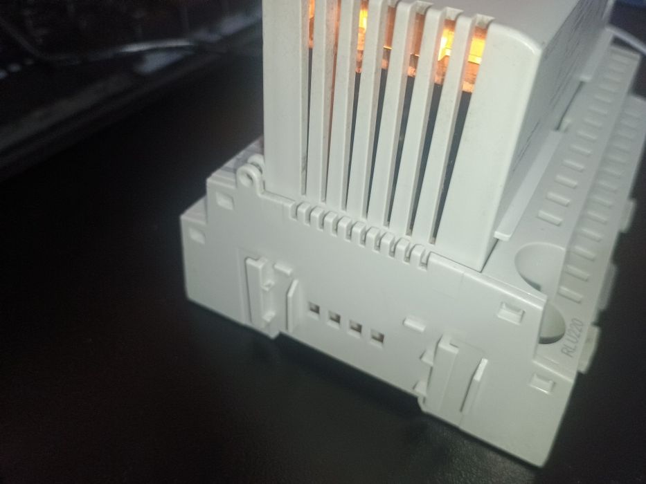 Продам Siemens rlu 220