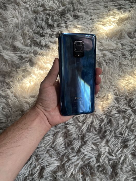 Продам телефон Redmi Note 9 Pro 128