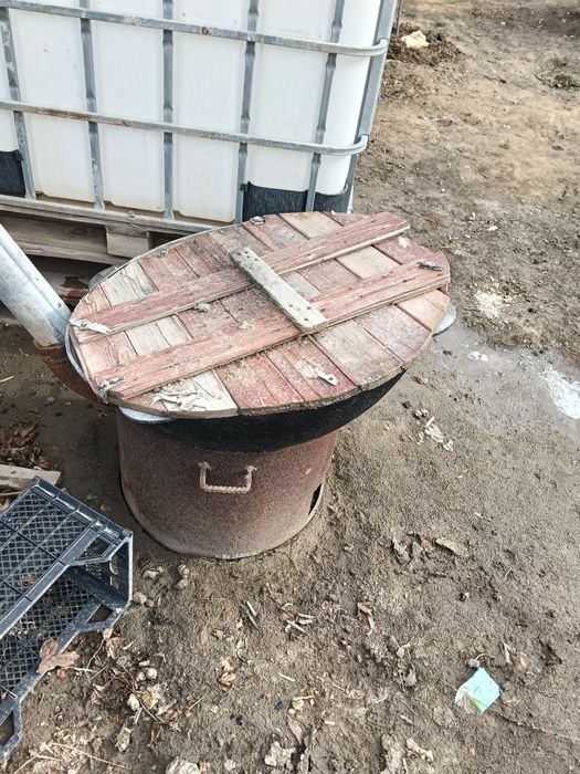 Казан чугунный советского производства