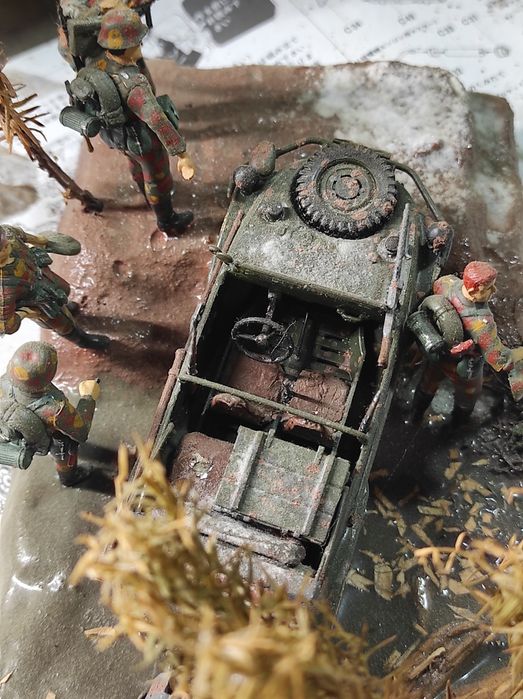 Малка диорама "Към фронтовата линия".