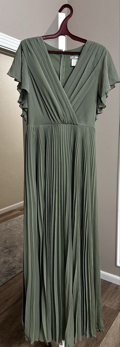 Платье нарядное для мероприятий