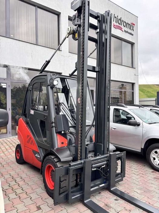 Stivuitor- Motostivuitor Linde H35T CABINĂ + CLIMĂ An fabricație 2018