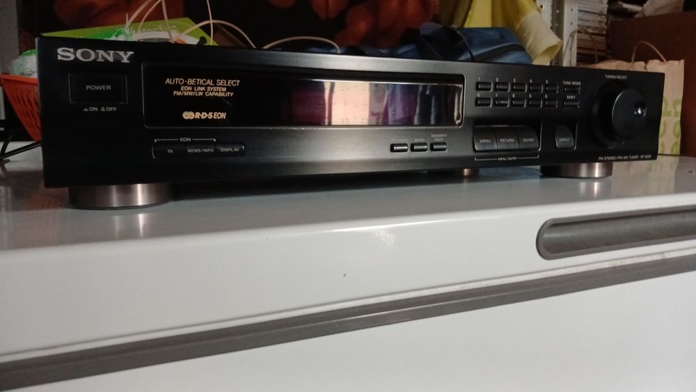 Тюнер Sony  тюнер
