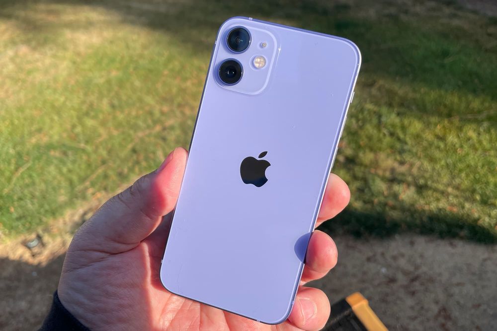 Продам Iphone 12 64gb