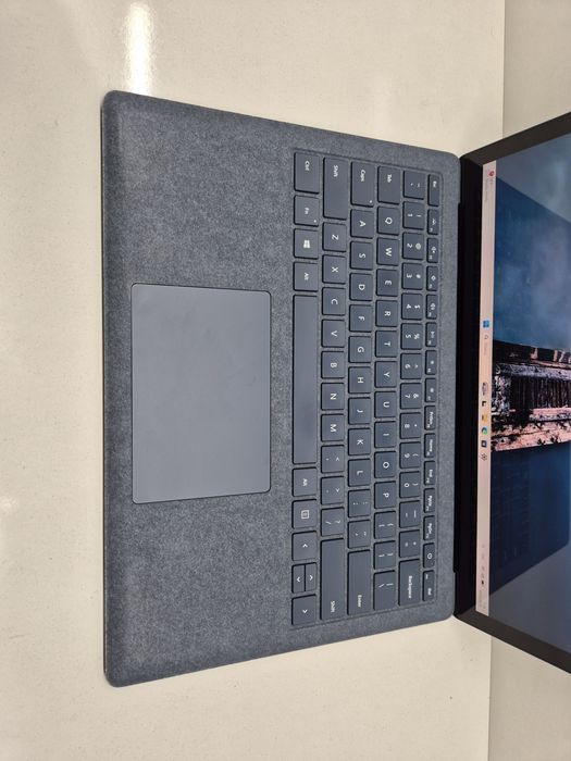 Microsoft Surface i7 1065G7/16gb ozu/512gb ssd