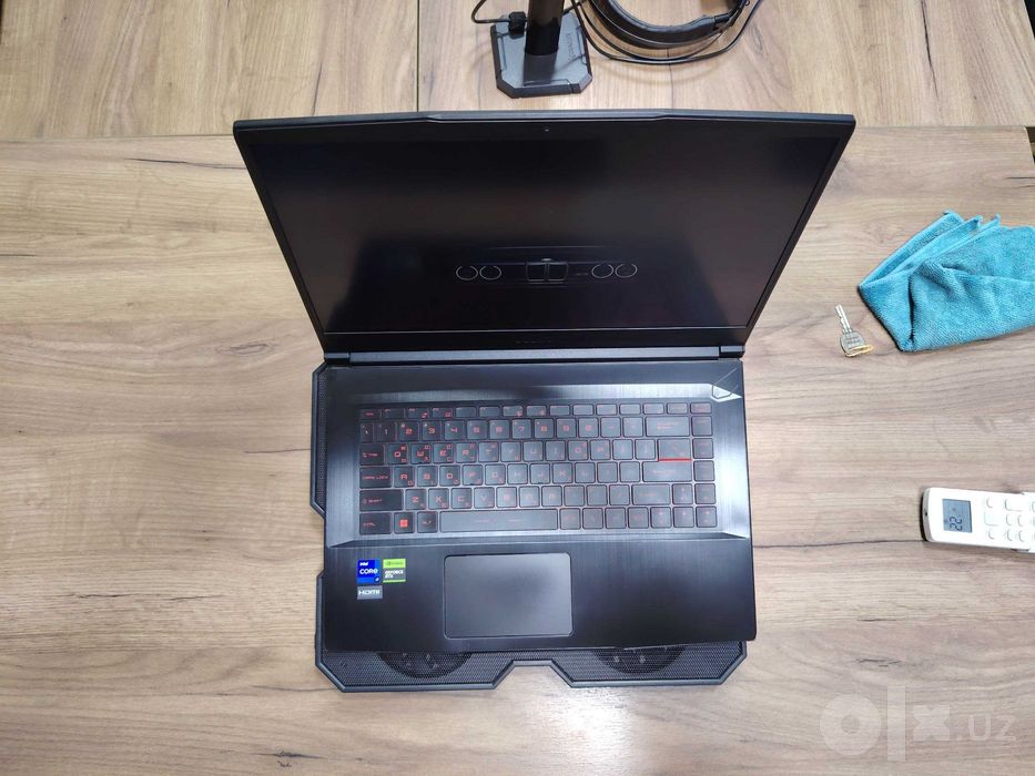 Ноутбук в отличном состаяние MSI Thin 12ve