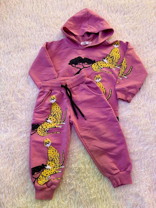 Костюм двойка на девочку 1,5-2,5 года