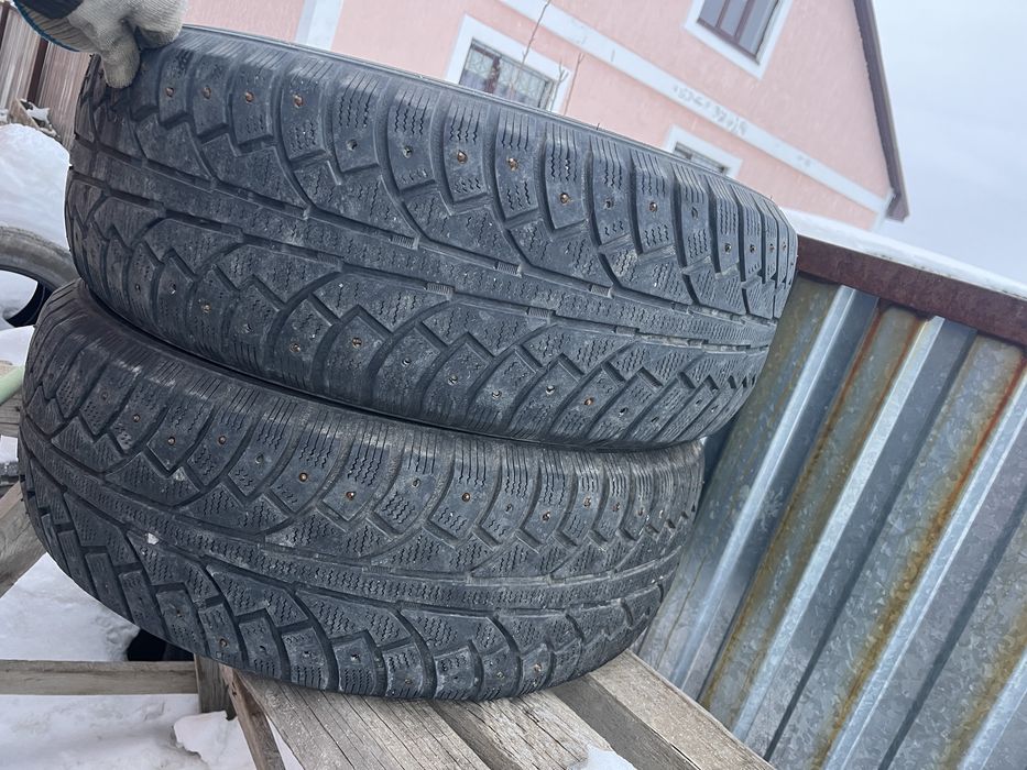 Зимный шина 2шт на кроссовер