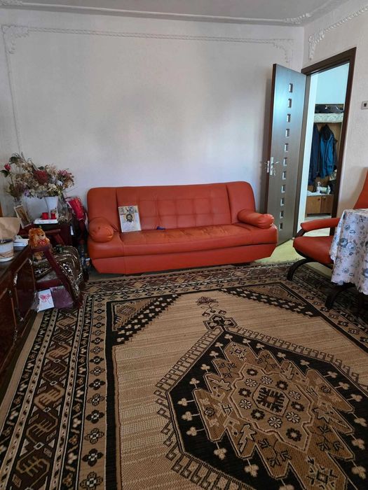 Apartament cu 3 camere