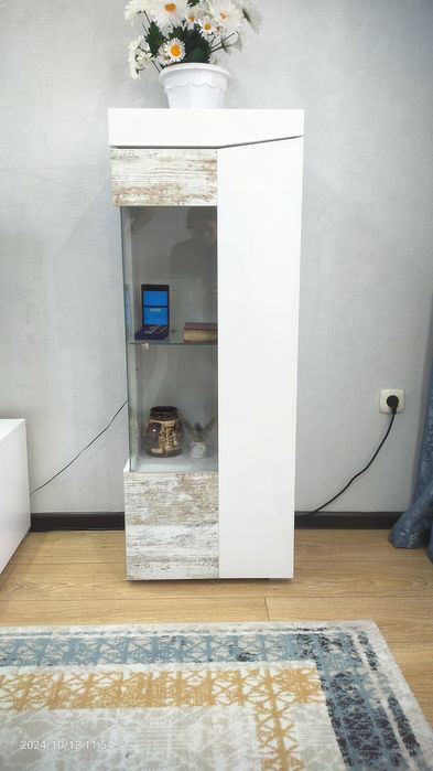 Продам стенку в отличном состоянии