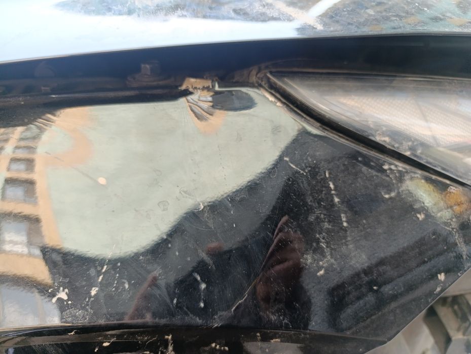 Крыло Hyundai Elantra