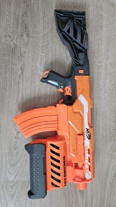 Nerf Бластеры. Отличный подарок для мальчика