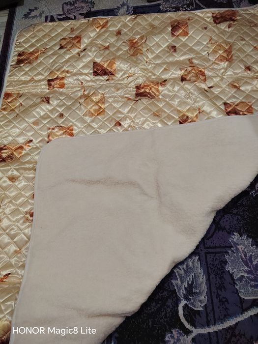 Продавам Шалте/Покривало