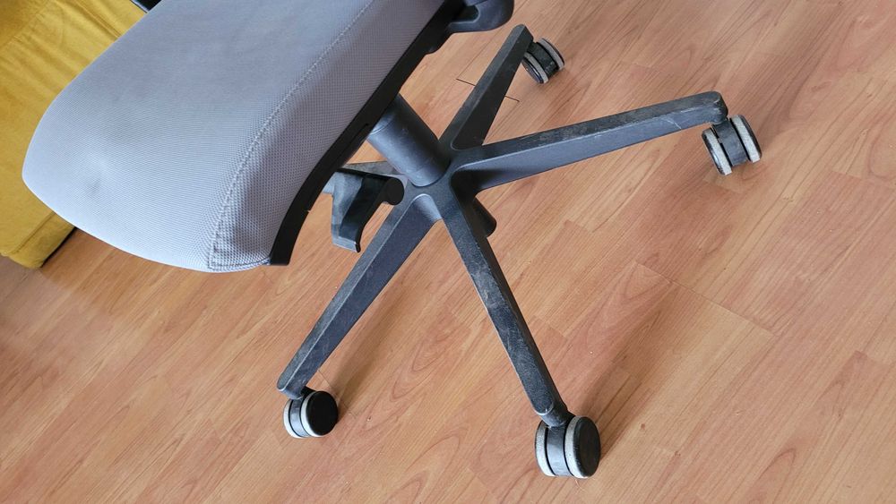 Scaun drectorial ergonomic LD Seating (tip office)