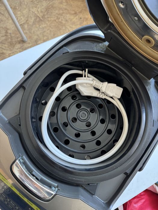 Продам мультиварку Tefal