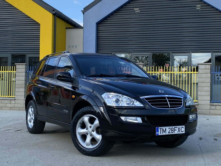 SsangYong Kyron 2010 2.0 Diesel – 4x4 la buton