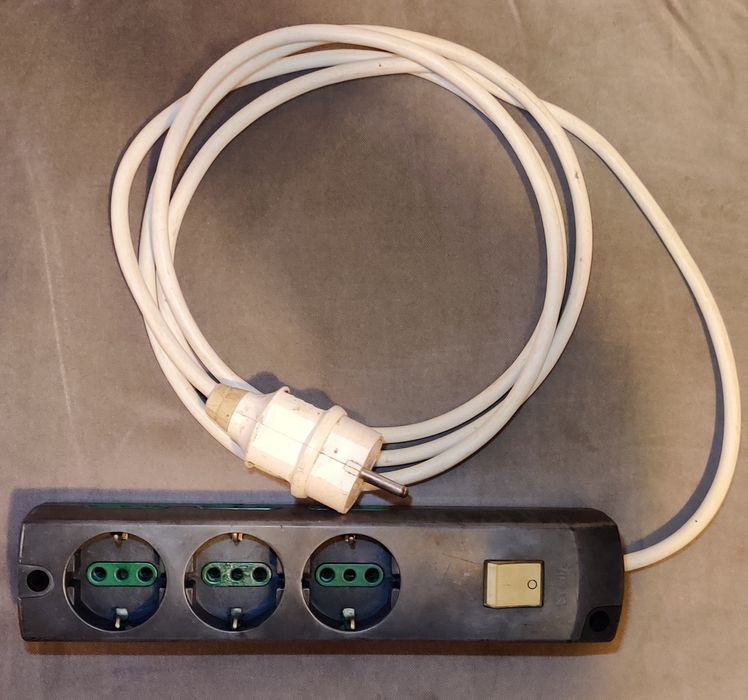 Prelungitor Triplă VIMAR 9 prize