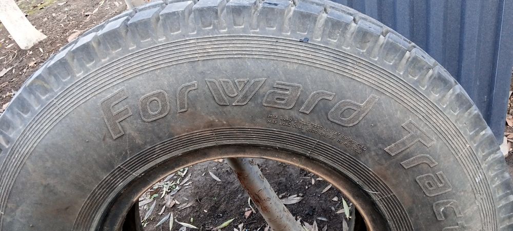 Продам колесо(шина)  11.00r20