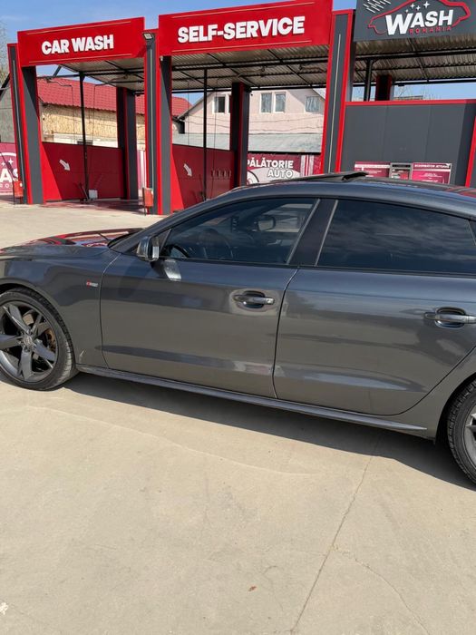 Vand Audi A 5 s line