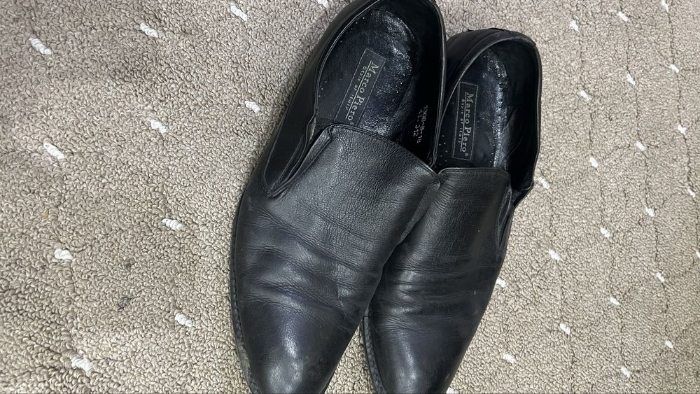 Мужской обувь две пары