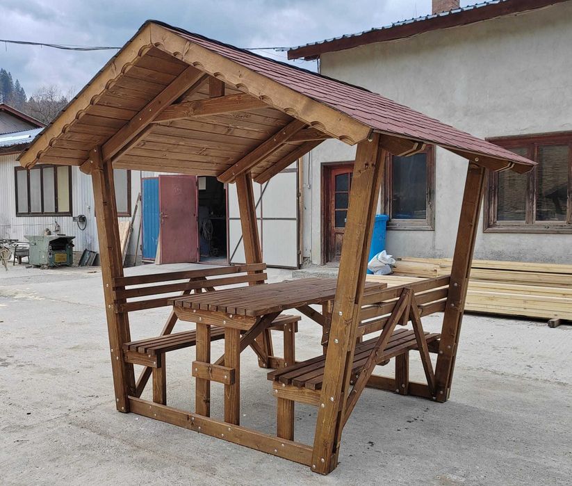 Foisor din lemn pentru gradina, curte