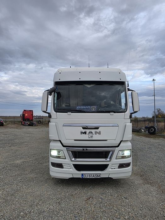 Man TGX 18.440 + Schmitz 2012