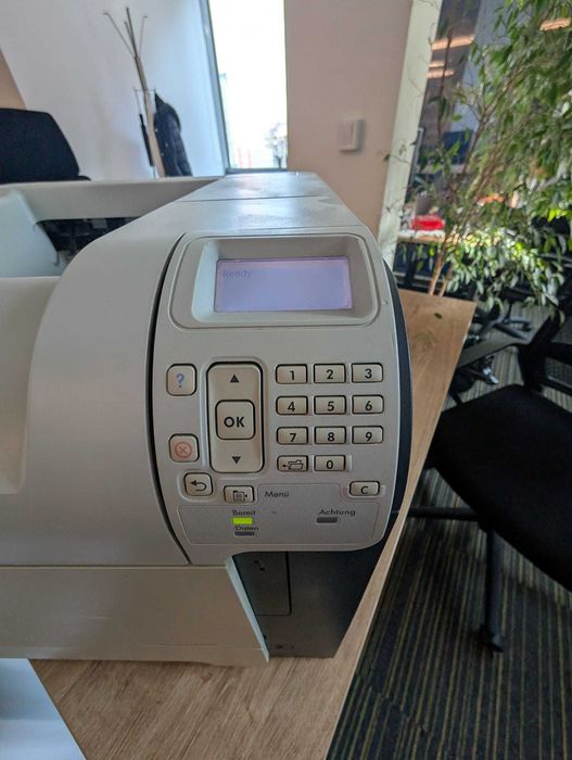 Лазерен принтер HP LaserJet P4015