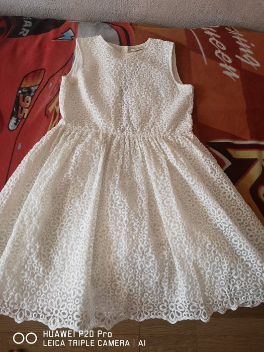 Рокля за момиче обличана само веднъж