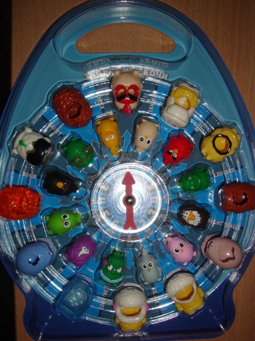 Пълни Кутии Лидл, Била, Кауфланд Албум Колекция Стикита Емоджи