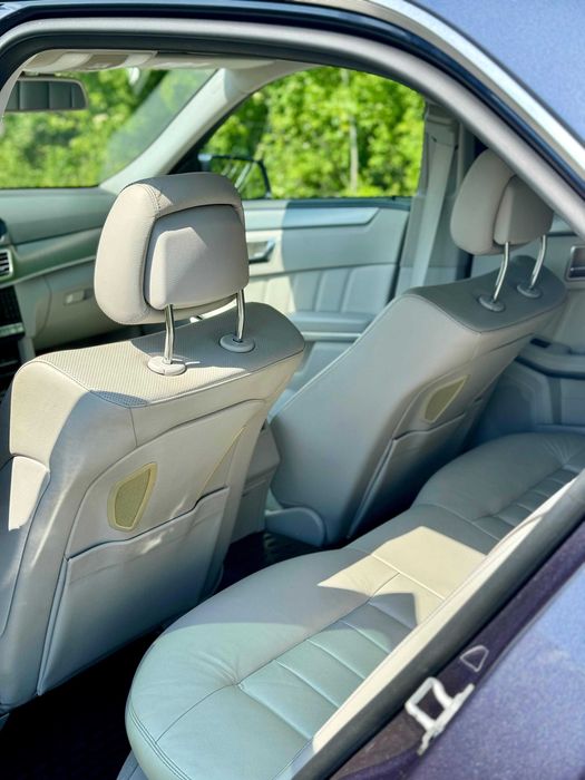 Mercedes-Benz E-Class w212