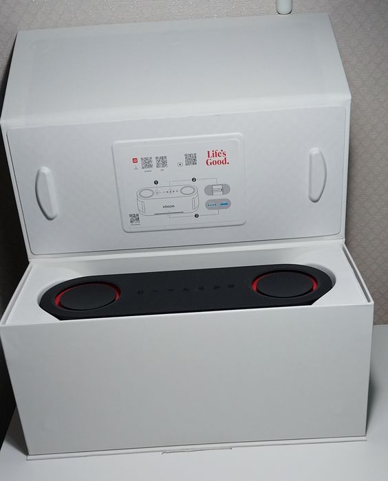 Колонка LG xboom Bounce