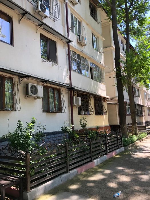 Продается 2х ком кв в кирпичном доме