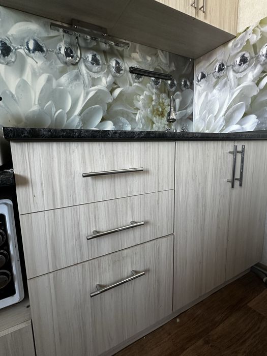 Кухонный гарнитур б/у