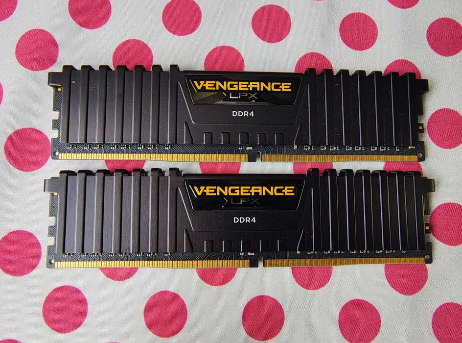 corsair vengeance lpx ddr4 second hand si noi de vanzare