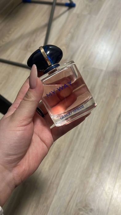 Продам духи armani my way