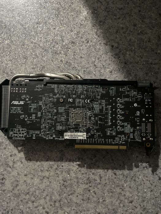 Amd hd7870.