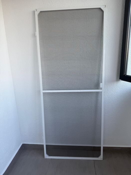 Vand plase tantari/insecte pentru usa termopan
