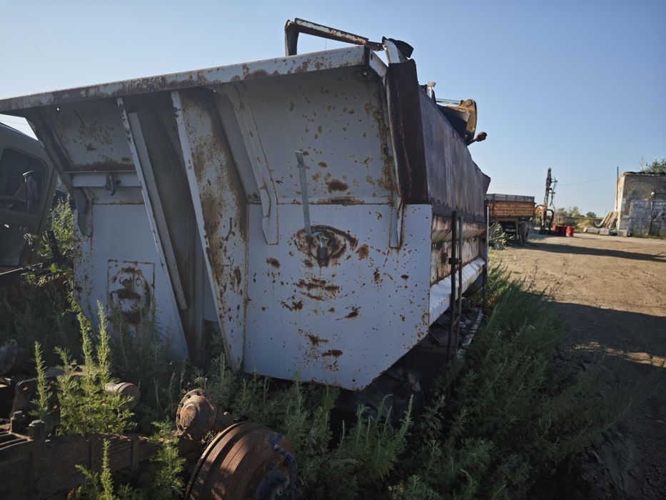 Кузов ЗИЛ трёхосный КамАЗ